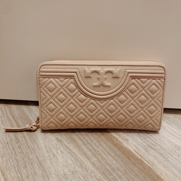 fleming zip continental wallet